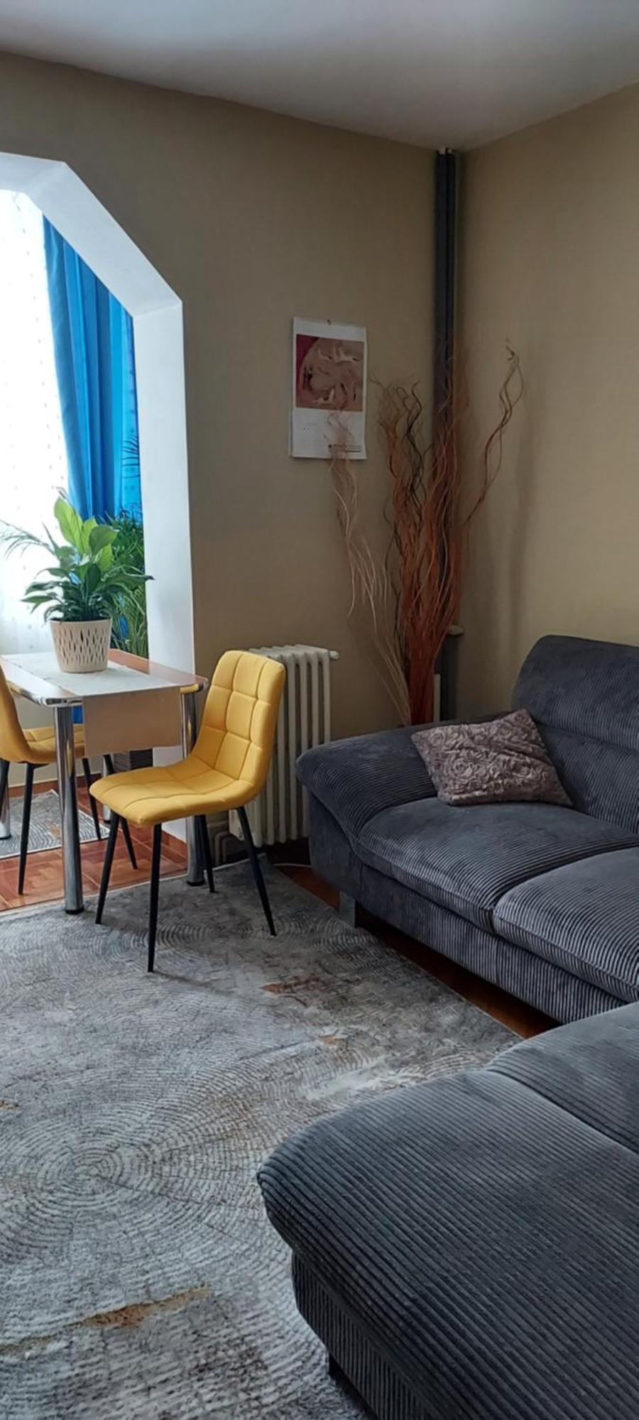 Apartament Gara Mica Lägenhet Arad Exteriör bild